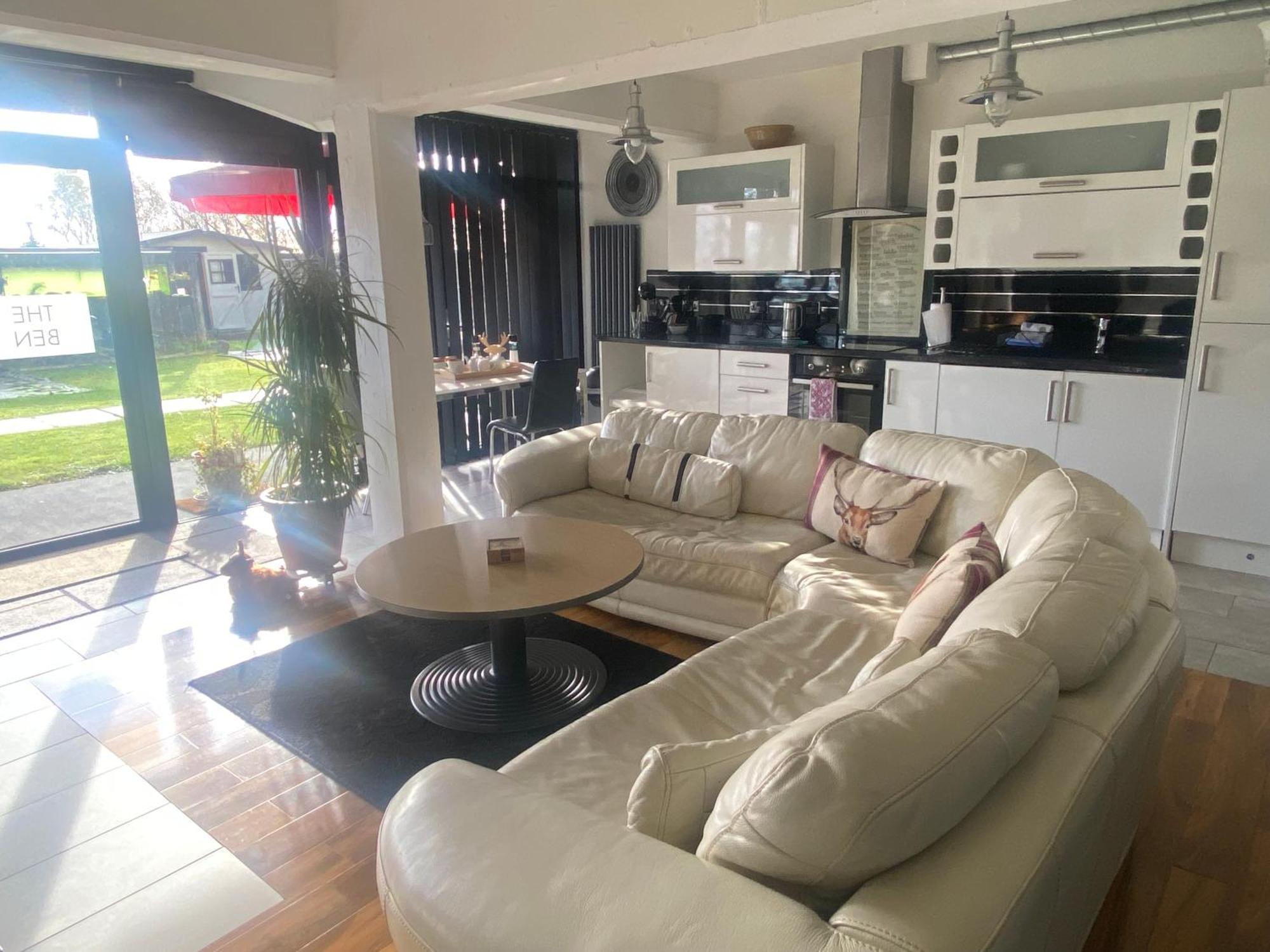 Loch Lomond Apartment Alexandria